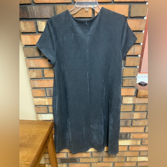 J.McLaughlin Charcoal Short Sleeve Dress - Picture 2 of 4